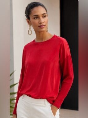 Trina Turk Silk/Spandex Blend Crewneck Pullover Top Size Small